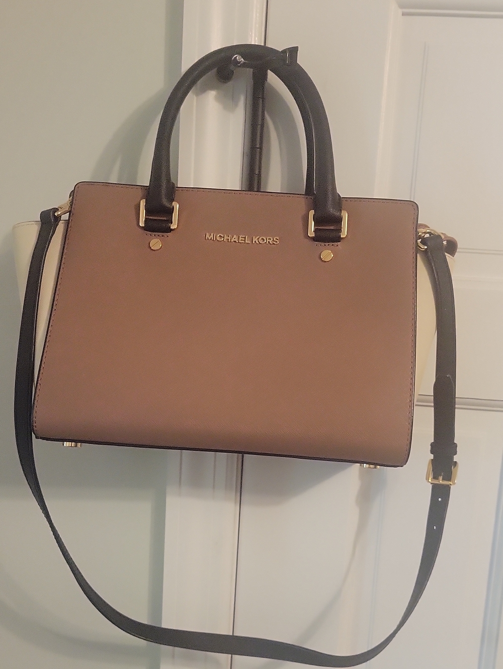 Michael Kors Taupe & Cream Leather Satchel with Black Trim - Picture 4 of 7